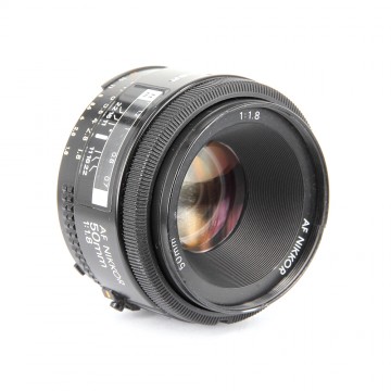 Nikkor AF 50mm/1.8 D (Nikon AF)